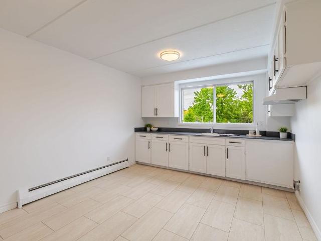 1495, rue Roberval 2 Bedroom Apartment for Rent at 1495 Rue Roberval, Saint Bruno De Montarville, QC J3V 3P8