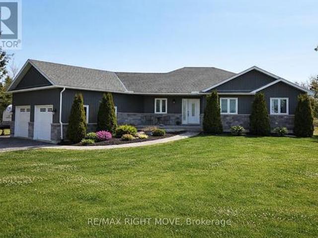 1499 1 / Side Road E, Oro Medonte, ON, L0L 1T0 house for sale | Listing ID S13046 | Royal LePage
