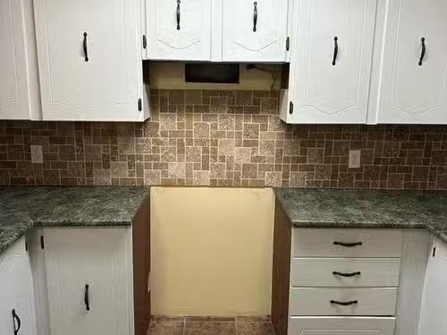14908 26 St Nw, Edmonton, AB, T5Y 2G4 condo for sale Listin.