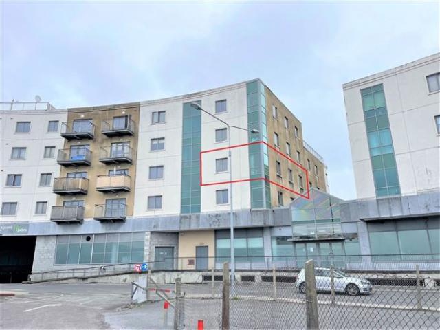 149,000 | 213 Block B Castle Place, Railway Square, Waterford City, Co. Waterford DNG Reid & Coppinger 4717 MyHome. Ie Residential