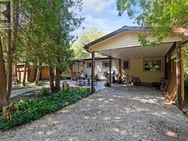 149 Huron Road W, Huron Kinloss, ON, N2Z 2X3 house for sale | Listing ID X13560 | Royal LePage