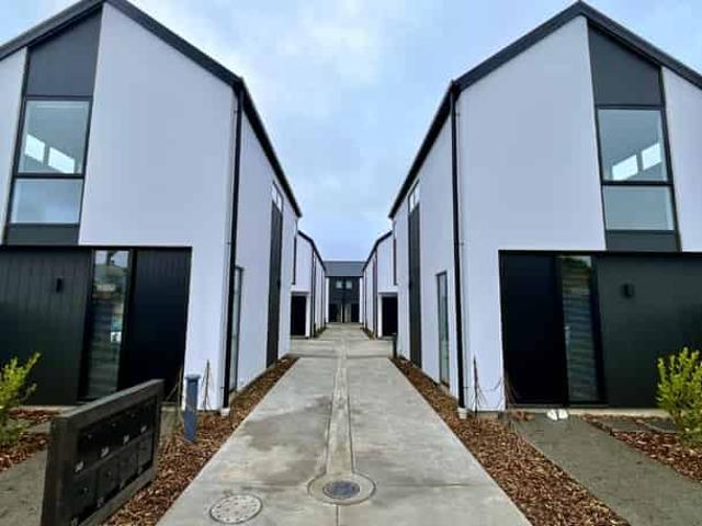 1/49 Laurence Street, Waltham, Christchurch City
