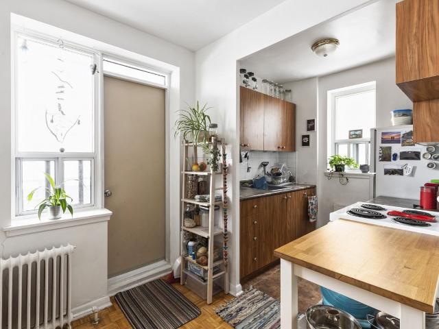 149 St. George Studio Apartment for Rent at 149 St. George St, Toronto, ON M5R 2L9 The Annex