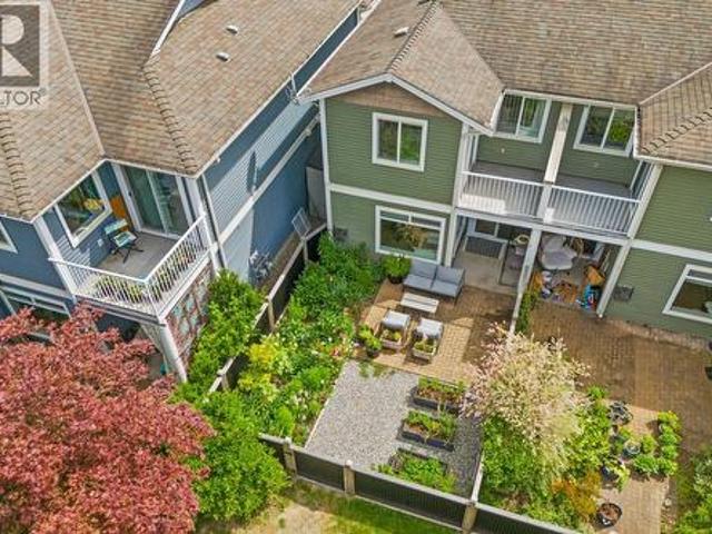 14 624 Shaw Road, Gibsons, BC, V0N 1V8 townhouse for sale | Listing ID R3145 | Royal LePage