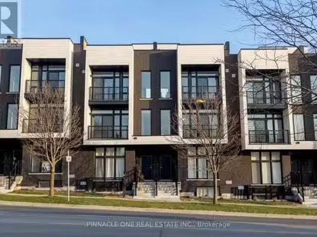 14 188 Angus Drive, Ajax, ON, L1S 5C3 townhouse for sale.