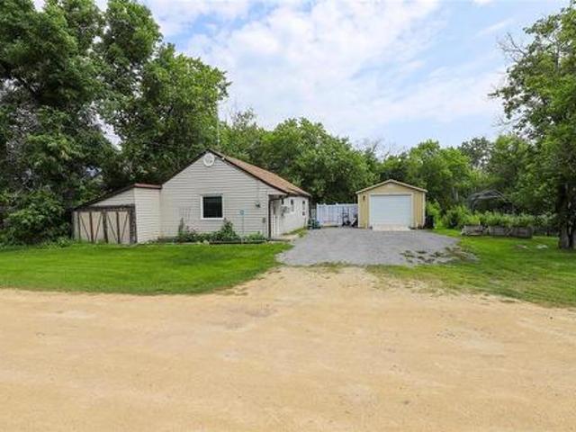 14 2Nd Avenue, Inwood, MB, R0C 1P0 house for sale | Listing ID 202618 | Royal LePage