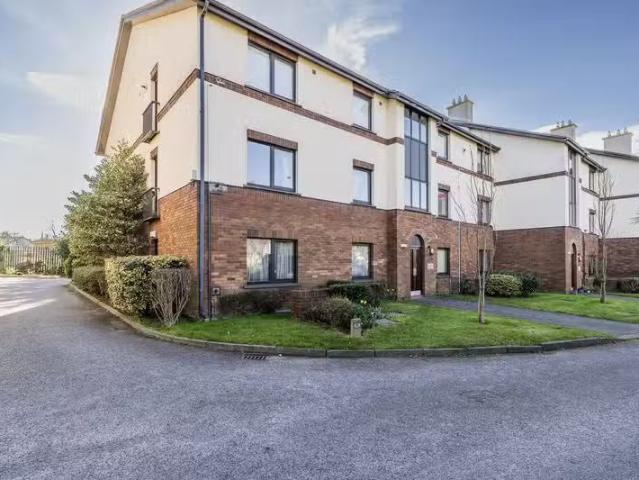 14 The Sycamores, Stradbrook Hill, Blackrock, Co. Dublin, A94A.