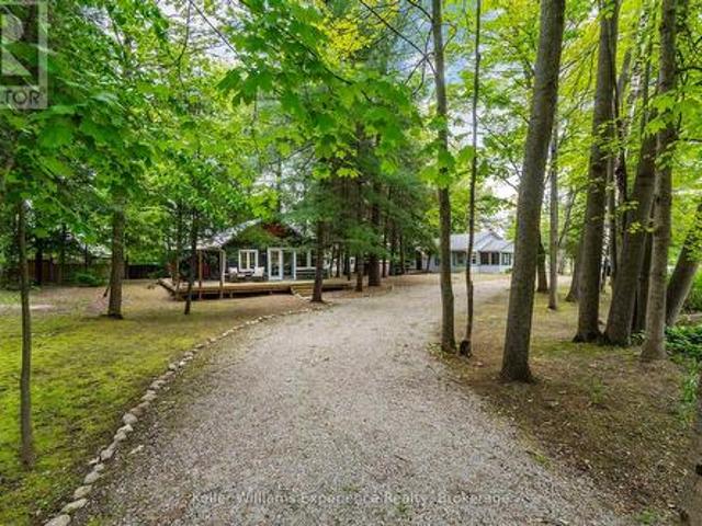 14 Thunder Bay Lane, Tiny, ON, L9M 2H7 house for sale | Listing ID S13439 | Royal LePage