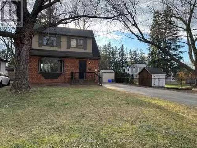 14 Townsend Avenue E, Burlington, ON, L7T 1Y6 house for sale.