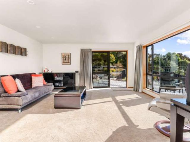 14 Uldale Place, Westmorland, Christchurch City