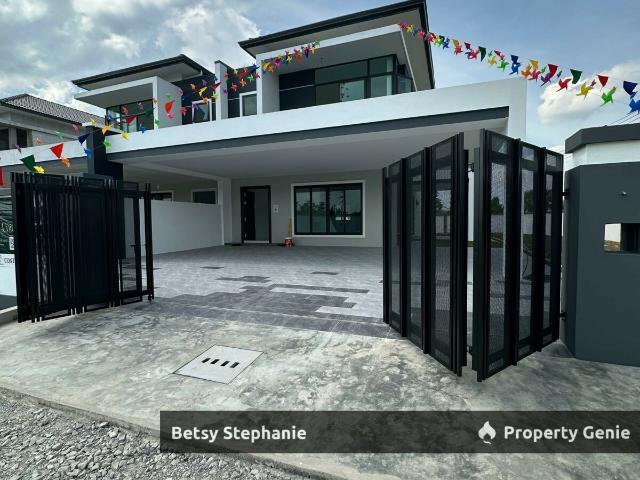 14 Units Double Storey Semi D @ Stapok Heights