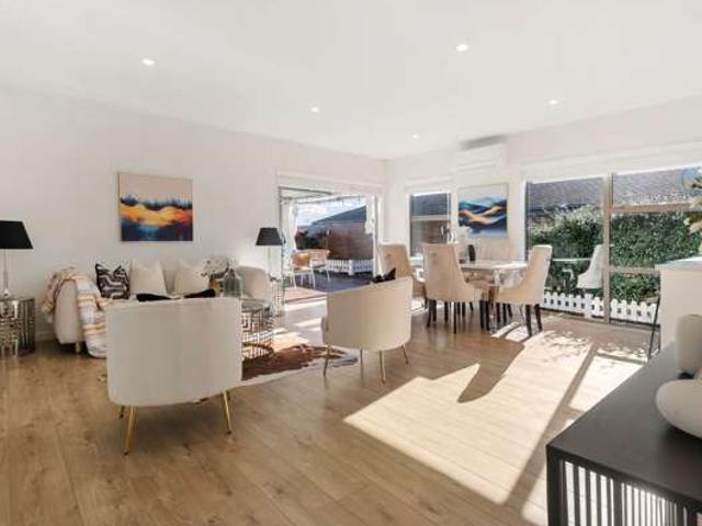 14 Whaley Greens, Millwater, Rodney