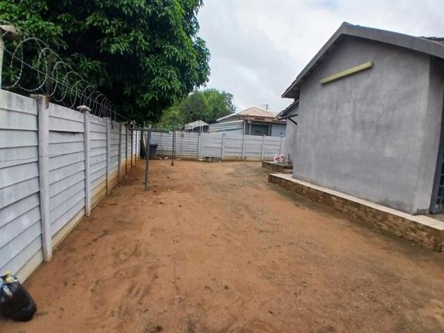 14 Bedroom House in Rustenburg North