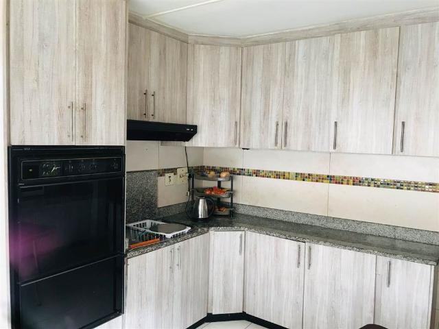 14 Bedroom House in Reservoir Hills