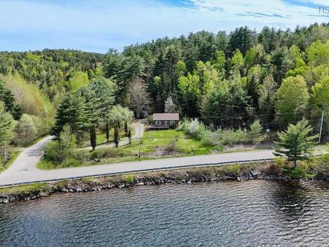 14 Big Mush A Mush Lake Road, Middle New Cornwall, NS, B0J 2E0 house for sale | Listing ID 202612 | Royal LePage