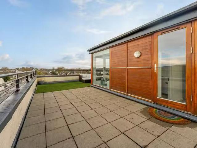 14 Blackrock Mews, Convent Road, Blackrock, Co. Cork, T12X262.