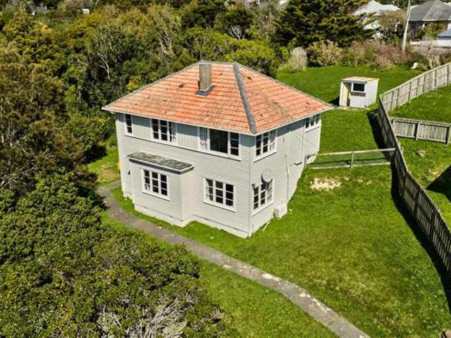 14 Bromley View, Ranui Heights, Porirua City
