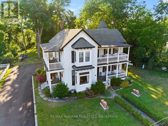 14 Catharine Street, Port Colborne Sugarloaf, ON, L3K 4J7 house for sale | Listing ID X13588 | Royal LePage