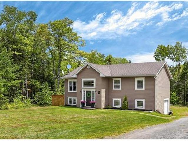 14 Chardonnay St, Fredericton, NB, E3A 0A7 house for sale | Listing ID NB141001 | Royal LePage