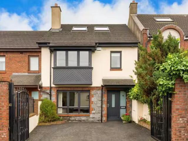14 Chelmsford Lane, Ranelagh, Dublin 6, D06C2N0 is for sale