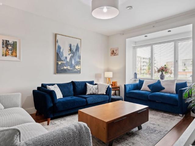 14 Clay Farm Park, Leopardstown, Dublin 18