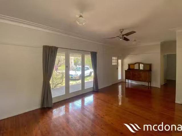 14 Dameeli Avenue, Kirrawee, NSW 2232