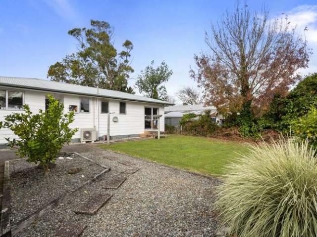 14 Dampier Avenue, Awapuni, Palmerston North City