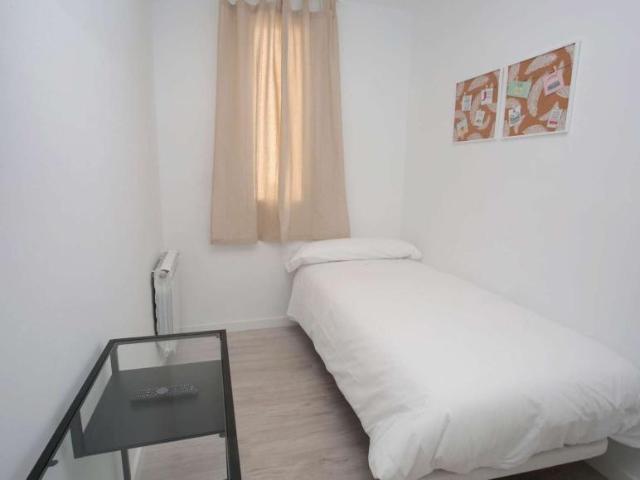 14 Dormitorio Apartamentos Madrid Madrid LS101842958