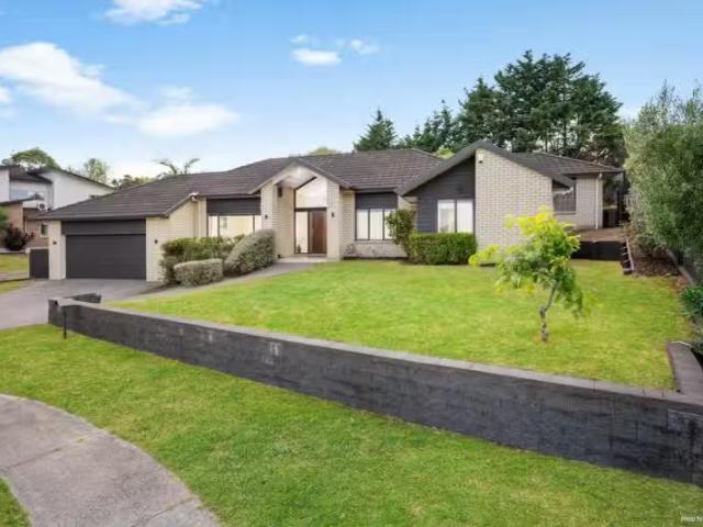 14 Dunoon Close, Flat Bush, Manukau City