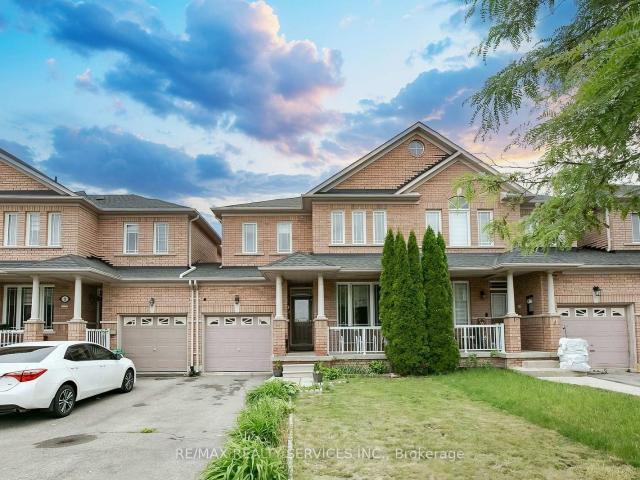 14 Eaglefield Gate, Brampton | For Sale @ $749,900 | Condos. Ca