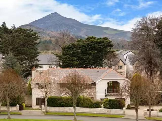 14 Enniskerry Demense, Enniskerry, Wicklow