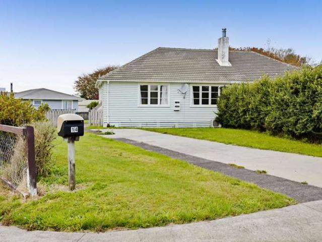 14 Essex Street, Stratford