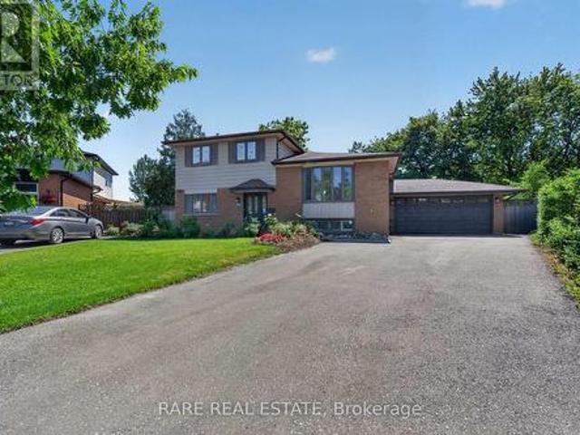 14 Exeter Place, Brampton, ON, L6T 1Y4 house for sale | Listing ID W13426 | Royal LePage