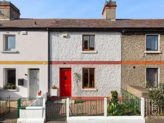 14 Geoffrey Keating Road, South Circular Road, Dublin 8, D08 W.