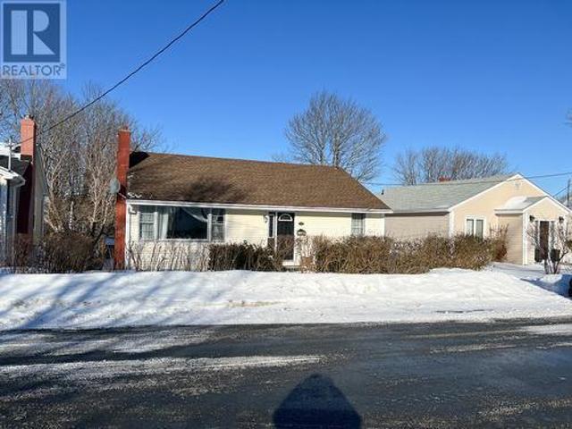 14 Gosling Street, St. John'S, NL, A1B 3E6 house for sale L.