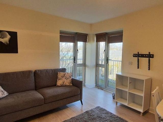 14 Grianan Fidh, Aiken’S Village, Stepaside, Dublin 18
