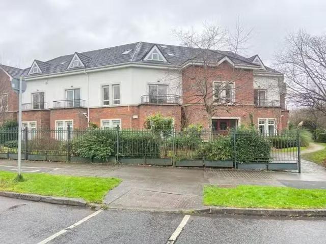 14 Hillsborough, Laraghcon, Lucan, Co. Dublin is for rent