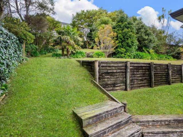 14 Kallista Place, Browns Bay, North Shore City