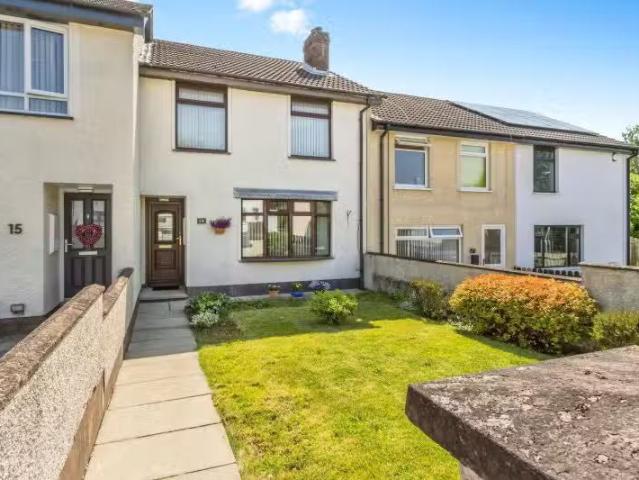 14 Knockburn Court