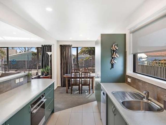 14 Larsens Road, Halswell, Christchurch City