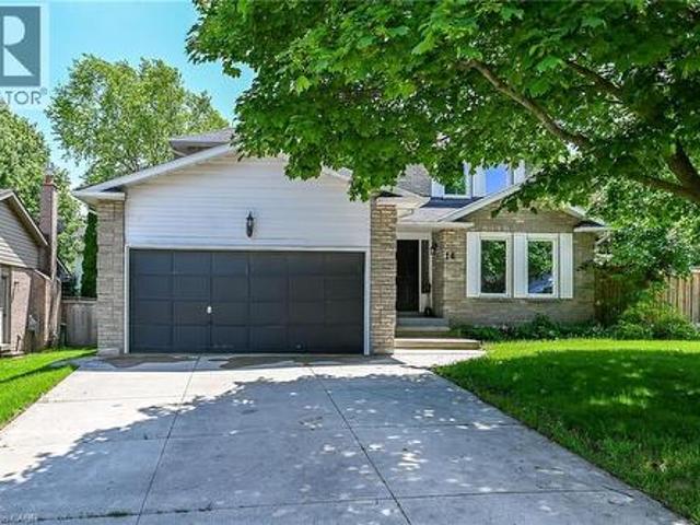 14 Lennard Crescent, Dundas, ON, L9H 6S5 house for sale | Listing ID 40840 | Royal LePage
