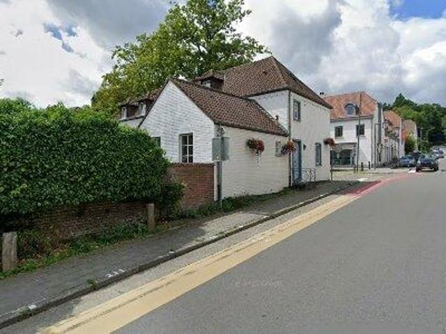 14 m2 office space for rent in Lasne