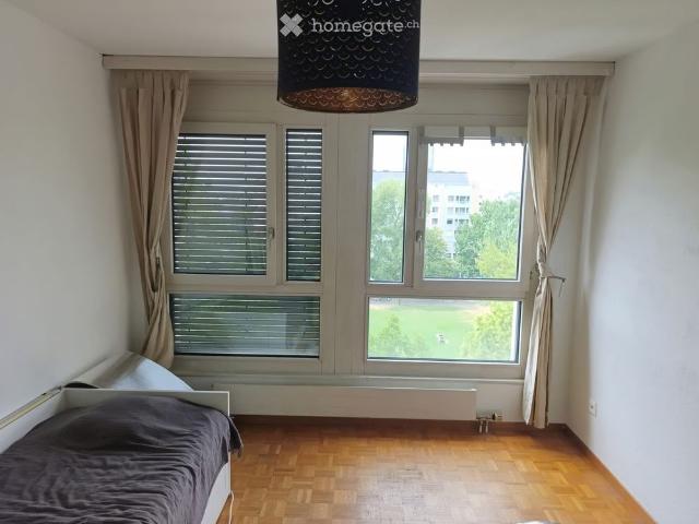 14 m²