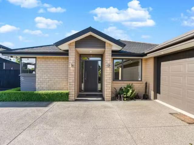 14 Mariposa Crescent, Aidanfield, NZ 8025 House for Sale
