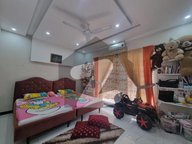 14 Marla Triple Unit House for Sale | 11 Bedrooms | Solid Construction | Prime Location | Owner Built Satellite Town Block E