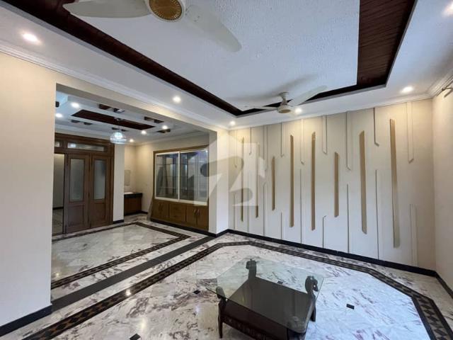14 Marla Upper Portion Available For Rent G 14/4 all Facilities Available