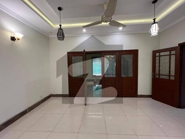 14 Marla Upper Portion For rent In G 13/1 Islamabad In Only Rs. 160000
