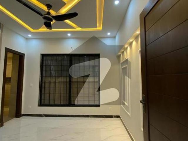 14 Marla Brand New Designer House For Rent in Overseas Sector Bahria Greens Overseas Enclave