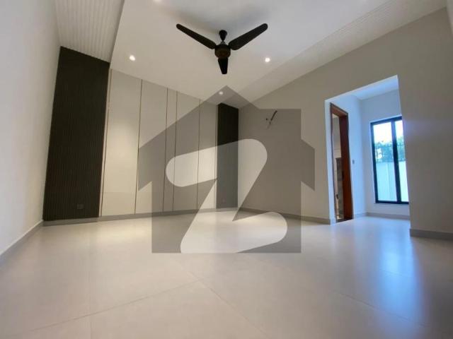 14 Marla Brand New House For Sale In G 13/1 G 13