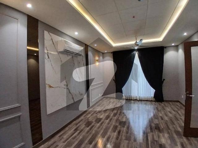 14 Marla Brand New House in Abdullah Garden Canal Road